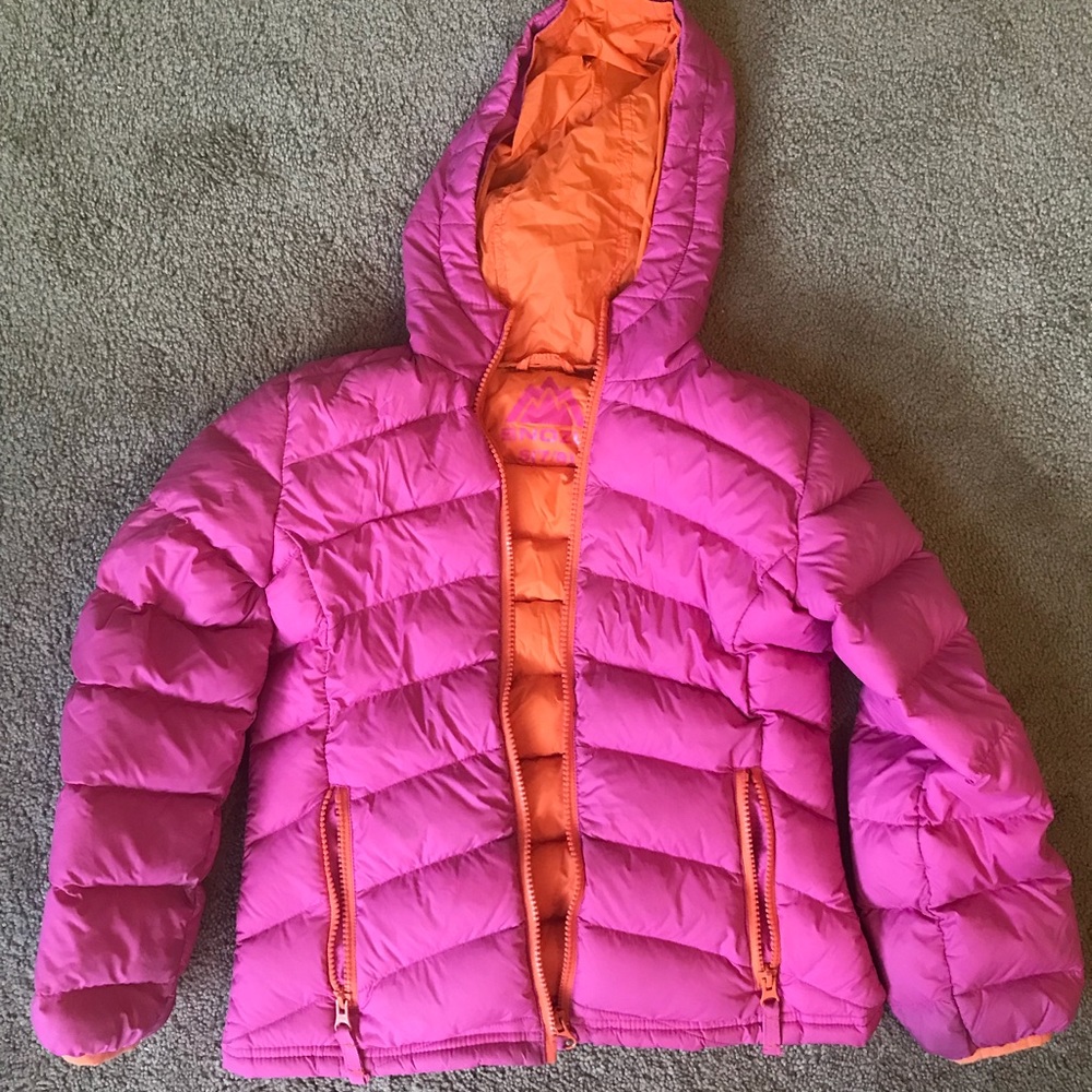 Super cute and stylish Snozu coat.